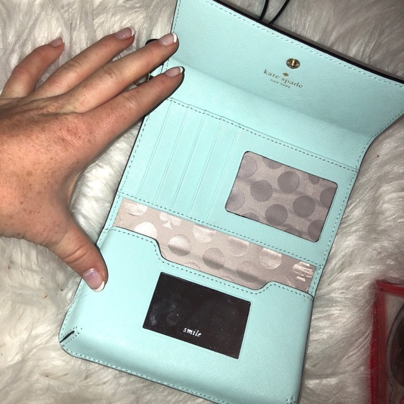 NWWOT Kate Spade wallet/wristlet - Picture 3 of 7
